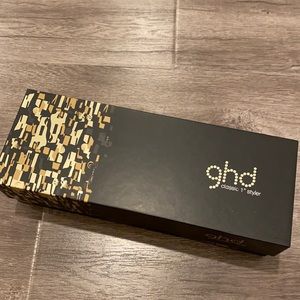 GHD classic flat iron